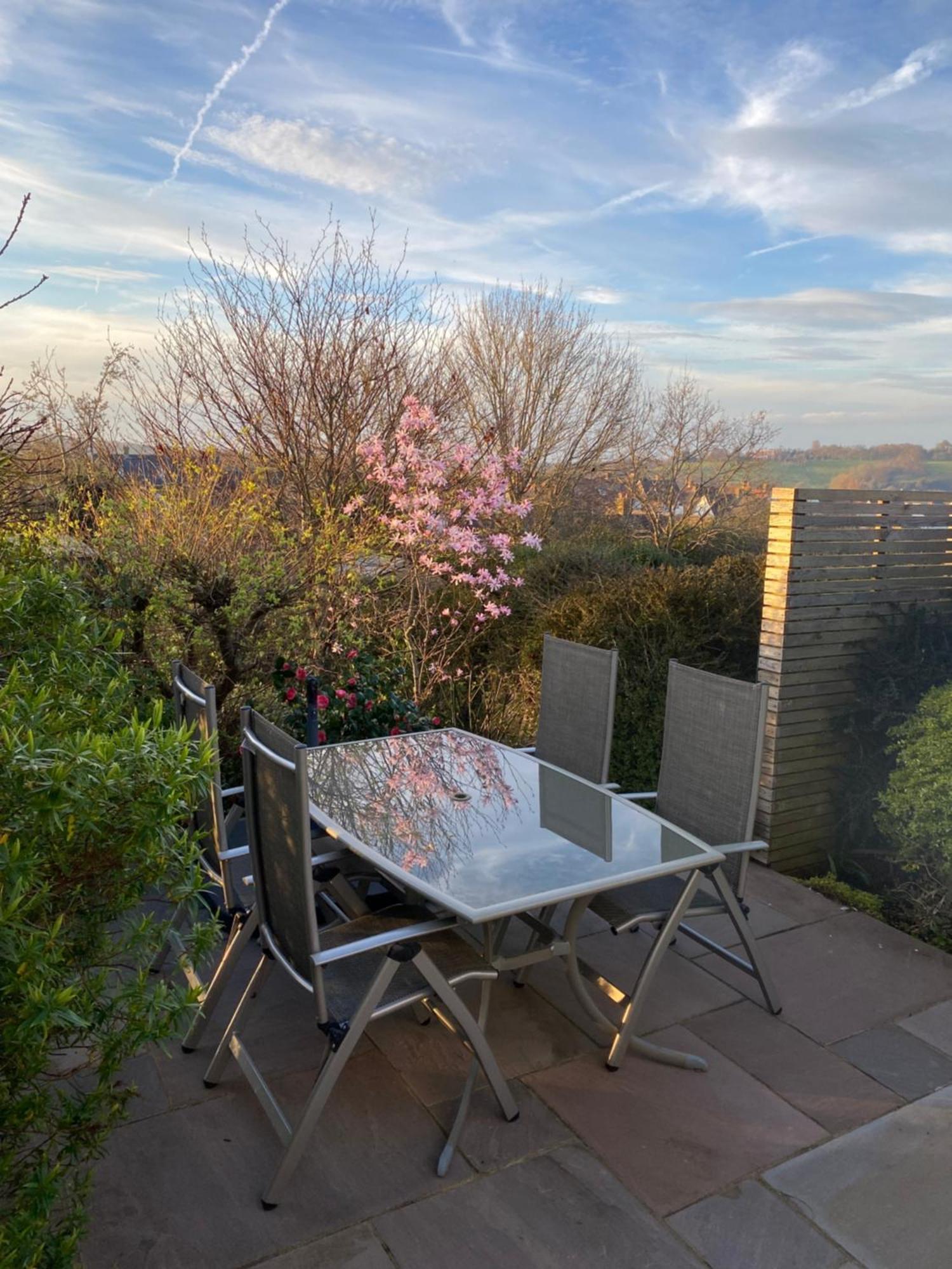 Rye Treat Apartment ภายนอก รูปภาพ